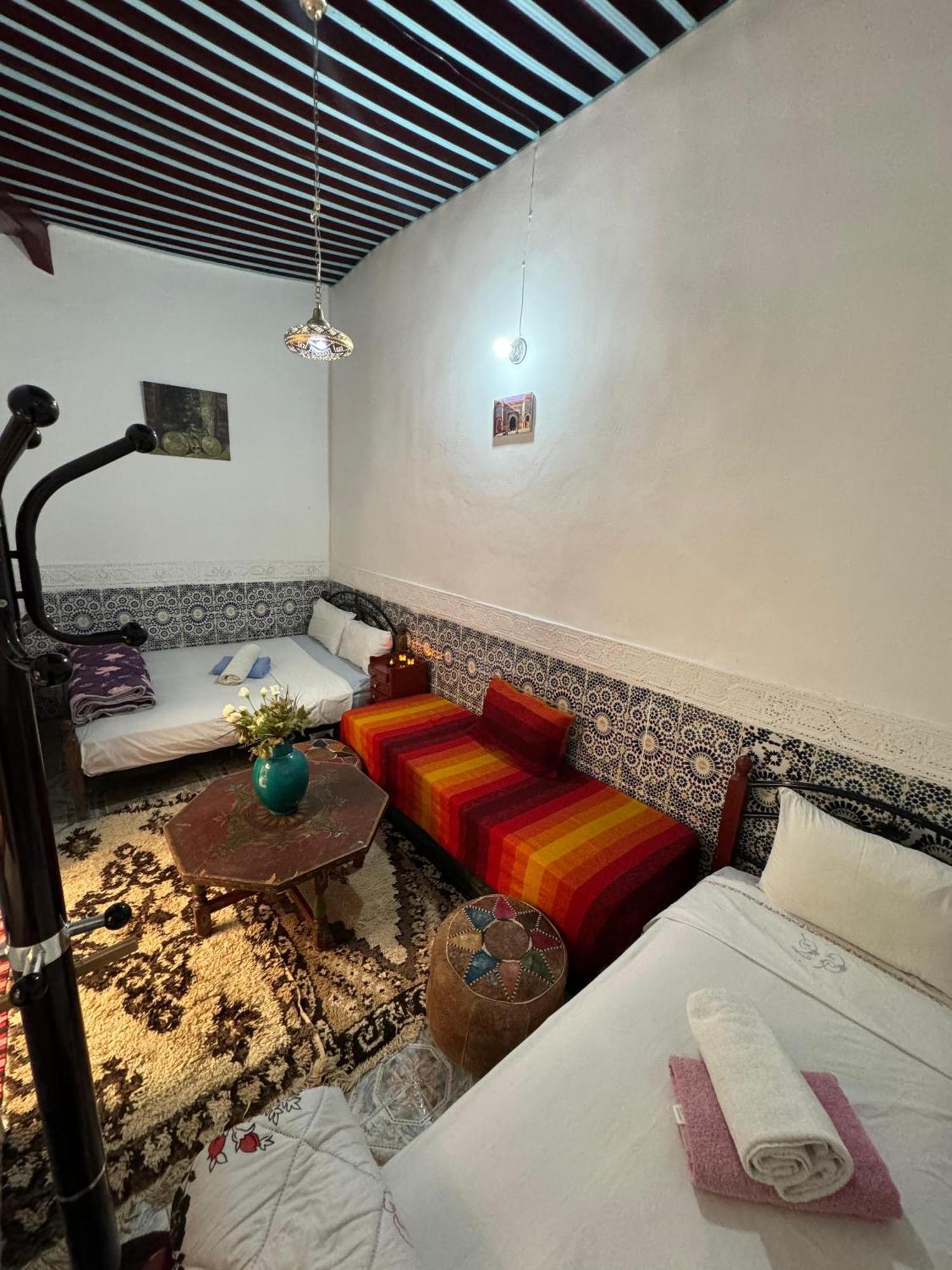Dar Enouiina Fez Exterior foto