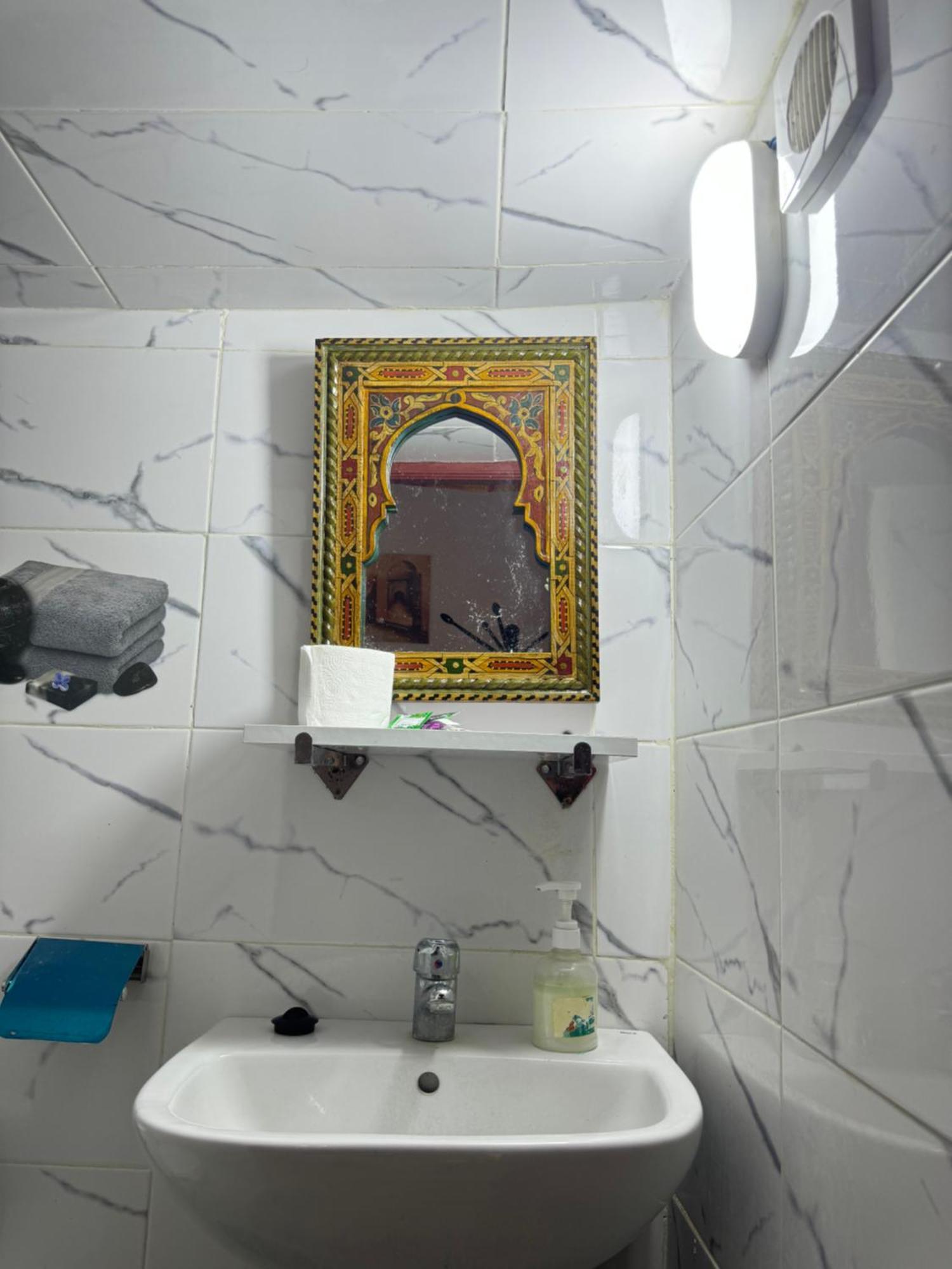 Dar Enouiina Fez Exterior foto