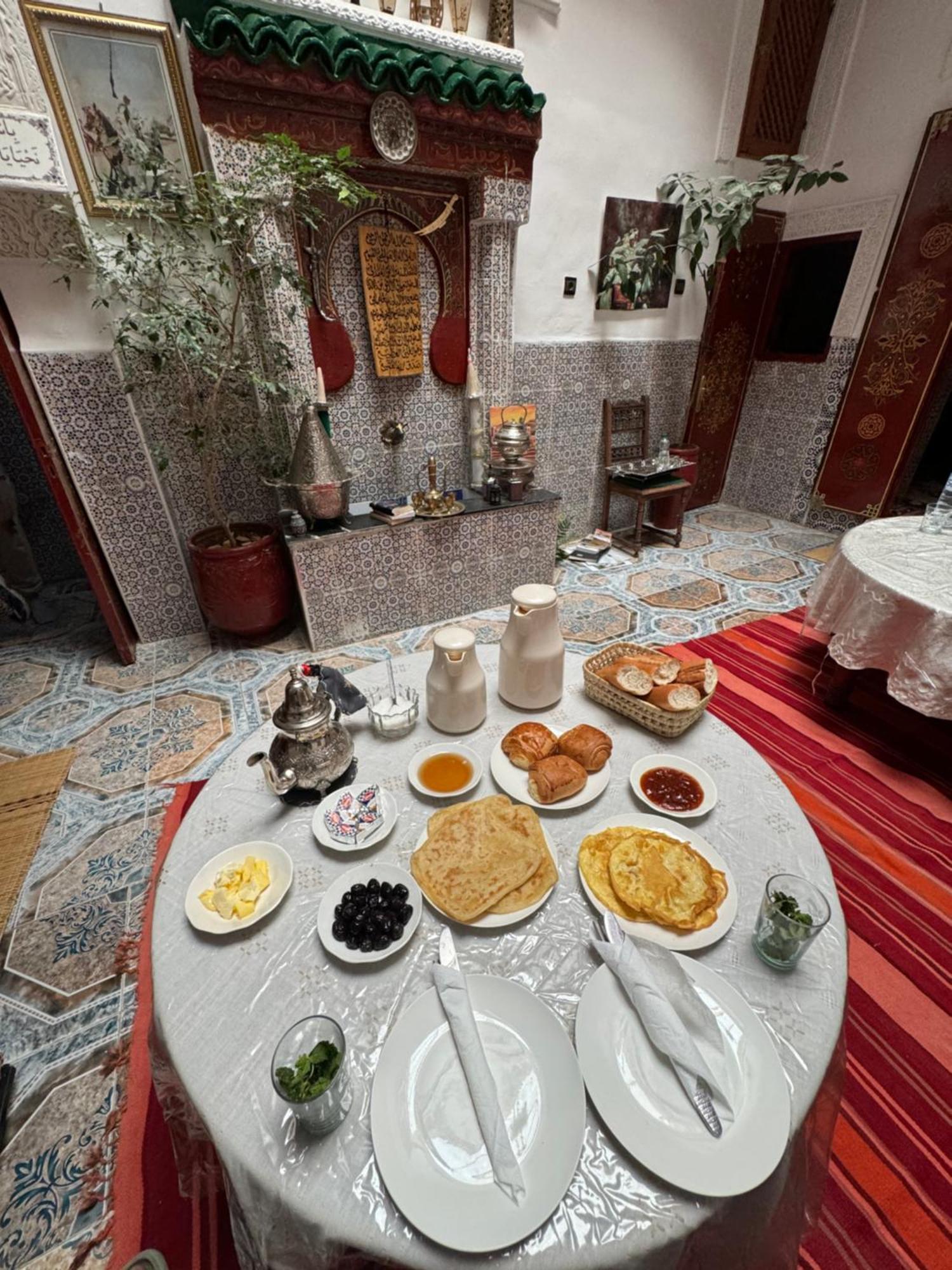 Dar Enouiina Fez Exterior foto